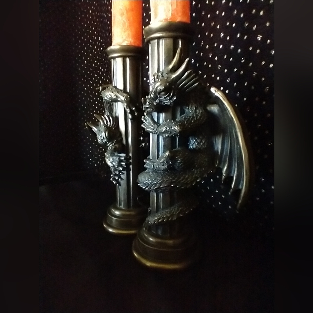 Veronese candlesticks (pair)